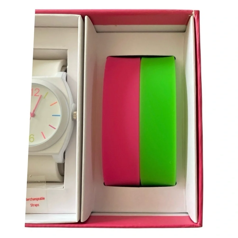 NWT-XHILIRATION-WOMENS WATCH
